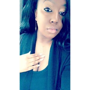 Meet your Posher, Latrice